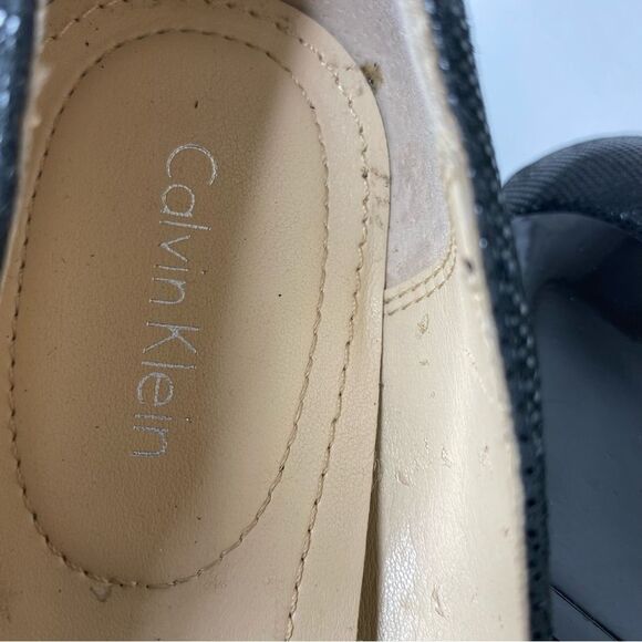 CALVIN KLEIN Women's Black Sue Mini Square Print Peep Toe Wedge Pumps Size 9M - Picture 6 of 10